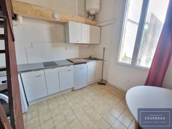 Studio 1 pièce 21 m²