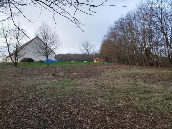 Terrain à bâtir de 1500m²