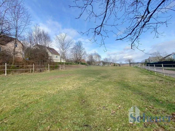 Terrain constructible 800 m²