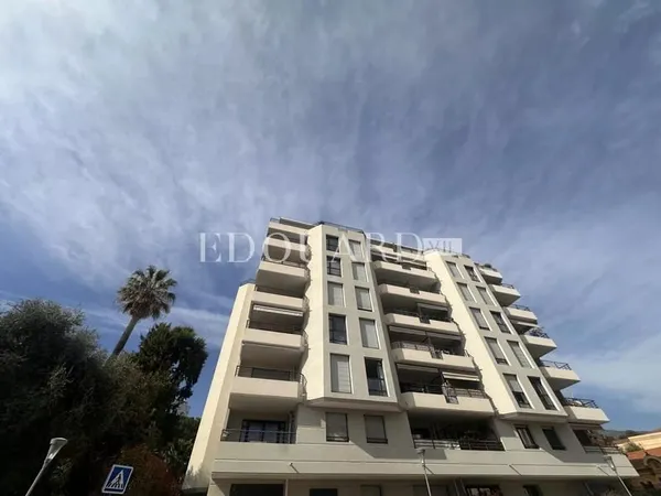 Sur la commune de Menton, proche de l'hôpital La Palmosa, à vendre parking mécanique en sous-sol