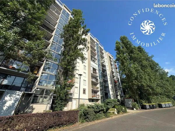 Appartement 4 pièces 81 m²