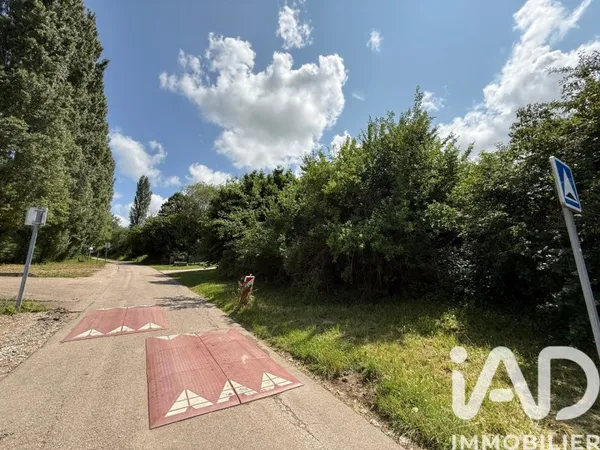 Terrain 3880 m²