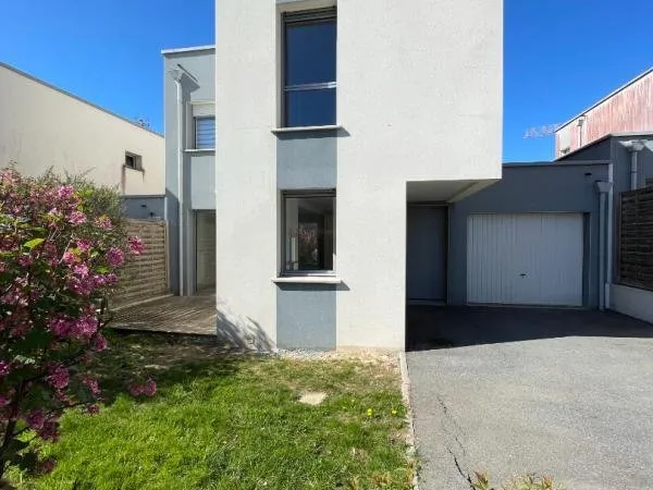 Vends maison récente