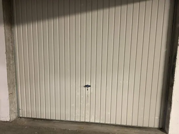 Parking 12 m²