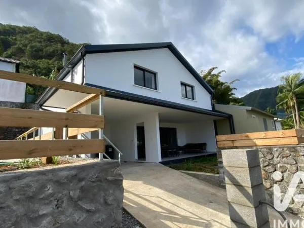 Maison 6 pièces 140 m²