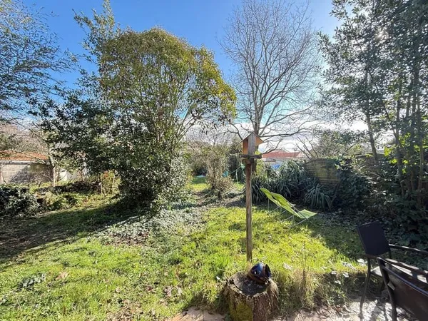 Maison 4 chambres, au calme, grand jardin