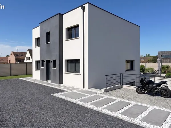 Villa Cubique d'Architecte - Volume, Lumière & Modularité