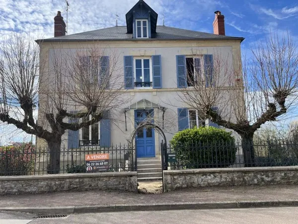 MAISON DE MAÎTRE