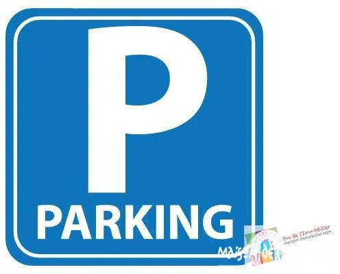 A louer à COGNAC - Parking couvert en hyper-centre