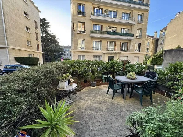 ENGHIEN LES BAINS - F3 terrasse