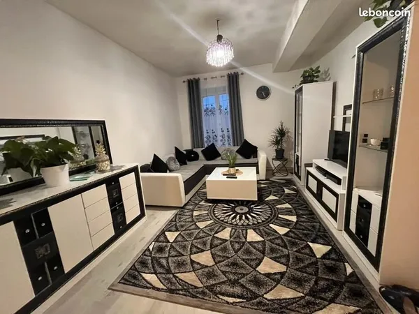 Immeuble 300 m²