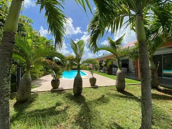Villa de Prestige F5 avec Vue Mer - Trois-Îlets (Martinique)