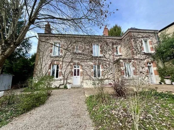 Maison 6 pièces 160 m²