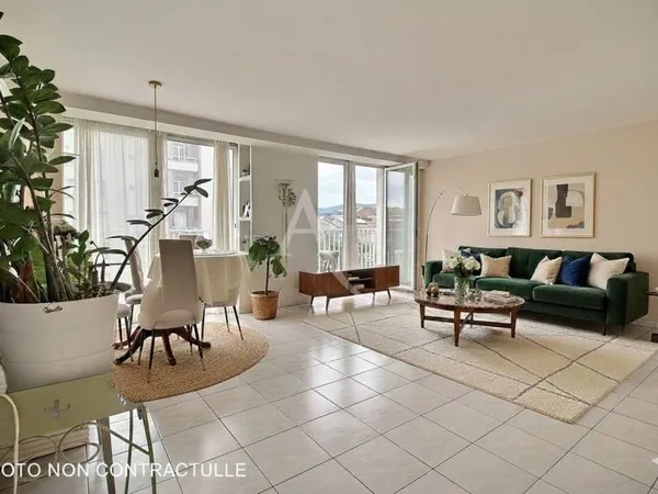 Appartement 5 pièces 102 m²