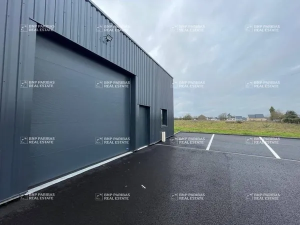 Local d'activité 750 m²