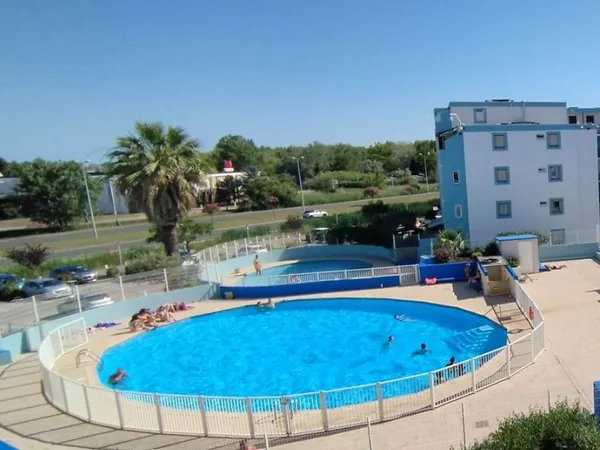 Studio cabine 19 m² lumineux - Résidence sécurisée avec piscines - Le Grau-du-Roi - Rive Gauche; Pla