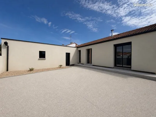 Maison familiale plein pied 124m2 +garage 40m2