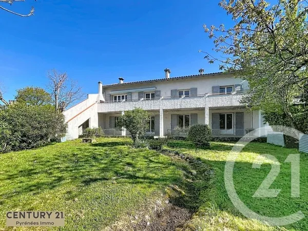 Maison 2 pièces 262 m²