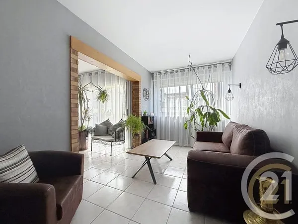 Appartement 4 pièces 76 m²