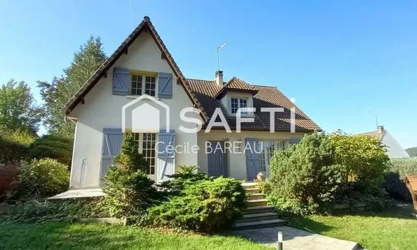 Maison de charme 7 pièces sur sous-sol total