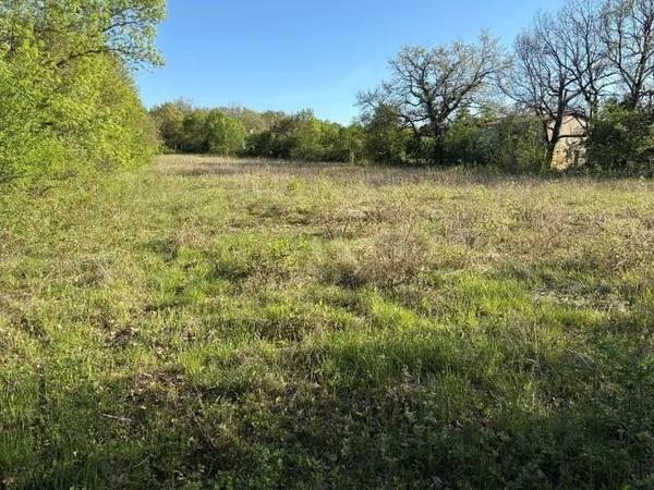Terrain 1014 m²
