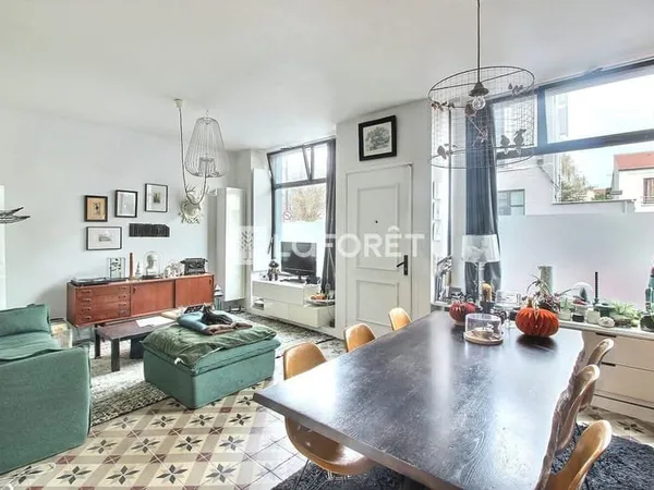 2 pièces lumineux de 59.48 m² avec souplex aménagé