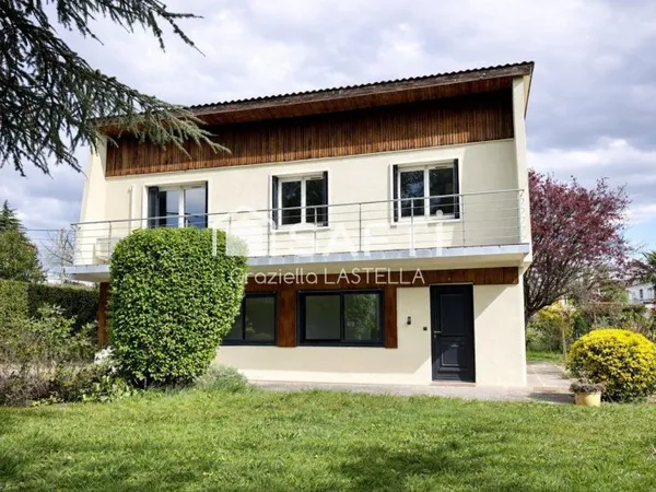 MAISON FAMILIALE INDIVIDUELLE AU CALME - 125 M² - 4 CHAMBRES - TERRAIN 708 M²