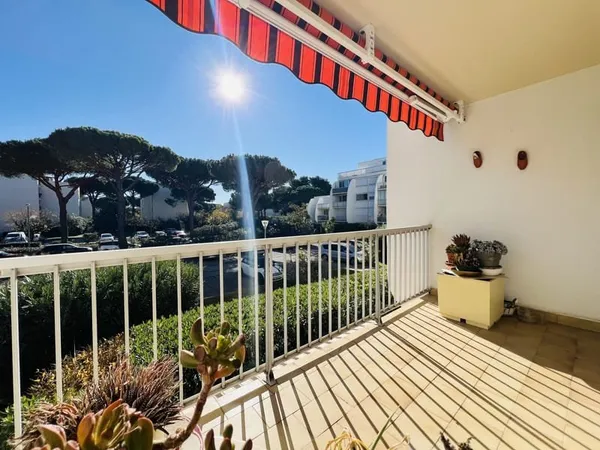 3 pièces quartier Ponant 68 m2 + cellier 5.72 m2 + 2 terrass