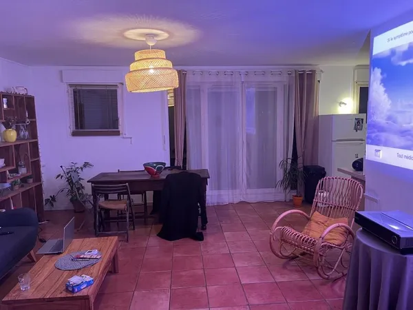 Colocation dans une grande maison à Montreuil
