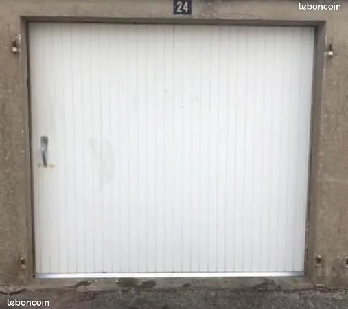 Garage indépendant PRAT MARIA