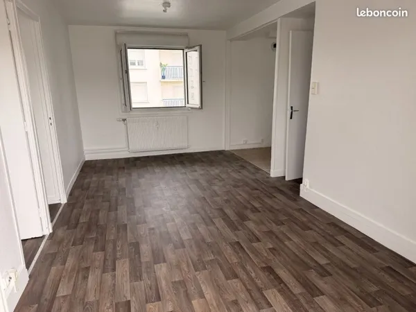 Appartement 4 pièces 56 m²