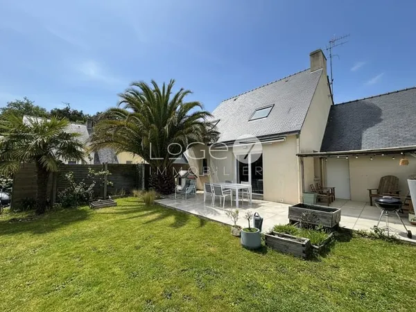 Maison 4 chambres avec vie de plain pied proche commodités à