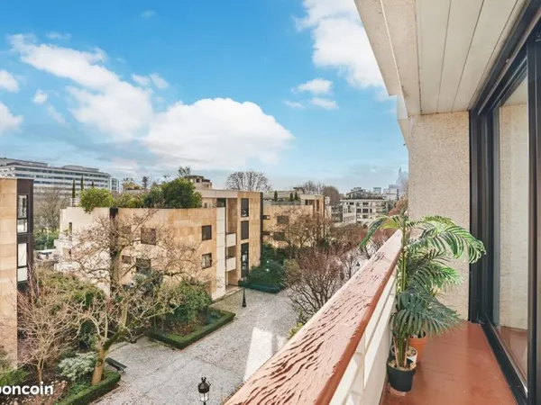 Exclusivité studio avec balcon sur l'ile de la jatte