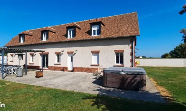 Maison 7 pièces 211 m²
