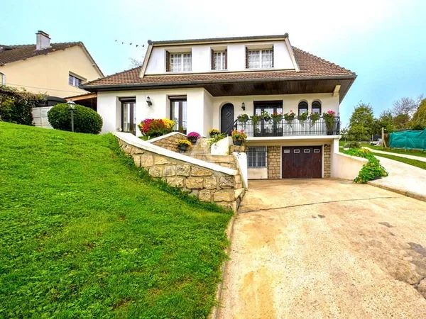 Maison 7 pièces 170 m²