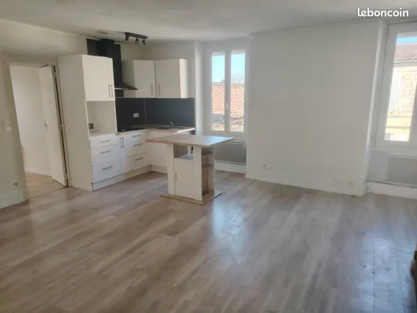 Appartement Location Jarnac 2p 43m² 600€