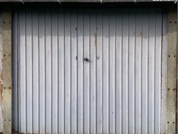 Location garage entre particuliers