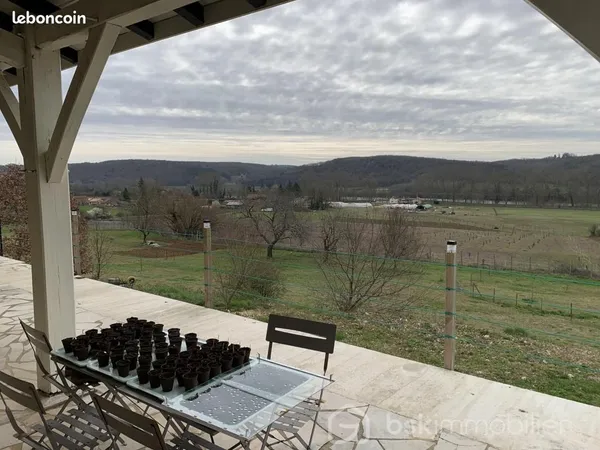 Propriété 7 pièces 252 m²