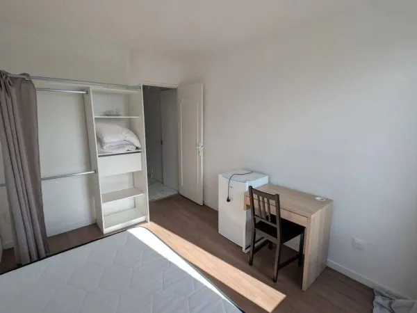 Appartement 1 pièce 81 m²