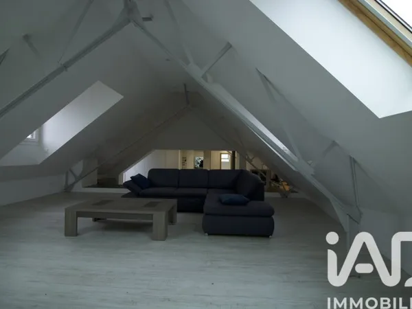 Appartement 6 pièces 105 m²