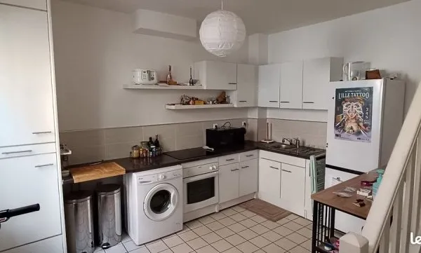 MAISON DE COUREE WAZEMME 40m2 600 Euros HORS CHARGES direct particulier