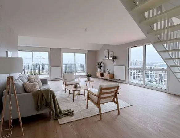 Duplex 5 pièces 123 m²
