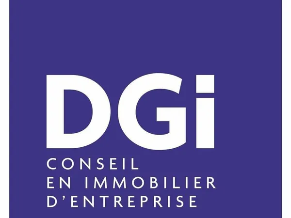 Local commercial 640 m²
