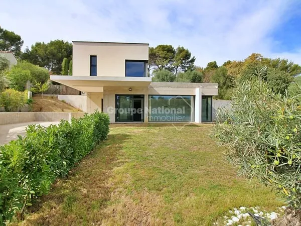 Villa d'architecte T5 de 149m² sur 1000m² de terrain