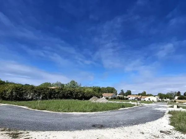 Terrain 443 m²