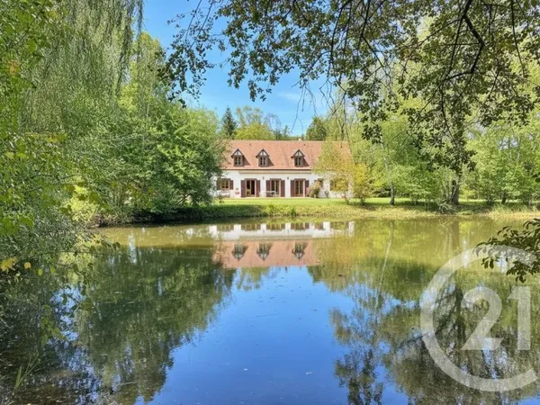 Maison 7 pièces 257 m²
