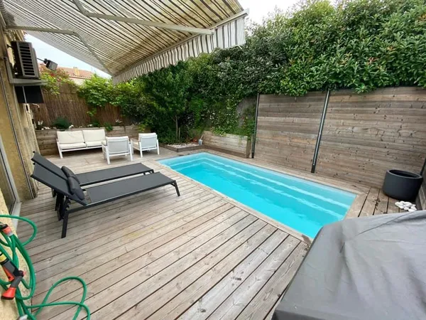 Appartement T2 meublé avec piscine et parkings, Le Crès