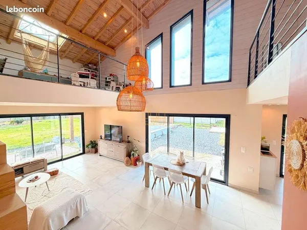 Maison 6 pièces 168 m²