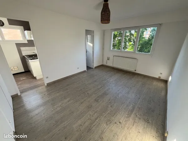 Appartement lumineux disponible de suite