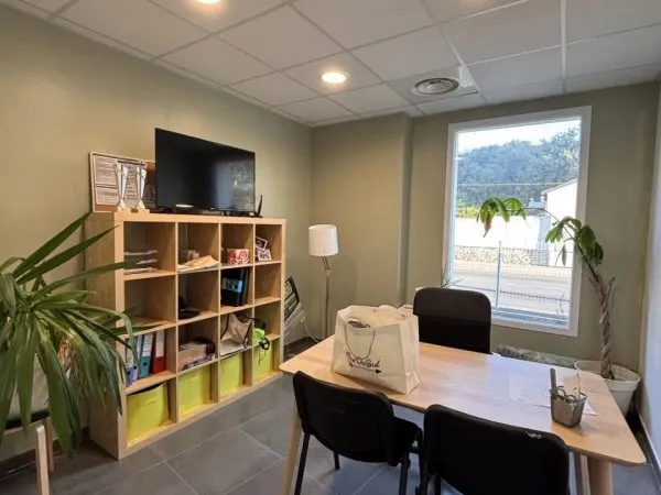 Local commercial 70 m²